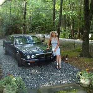 Meet your Posher, Norma